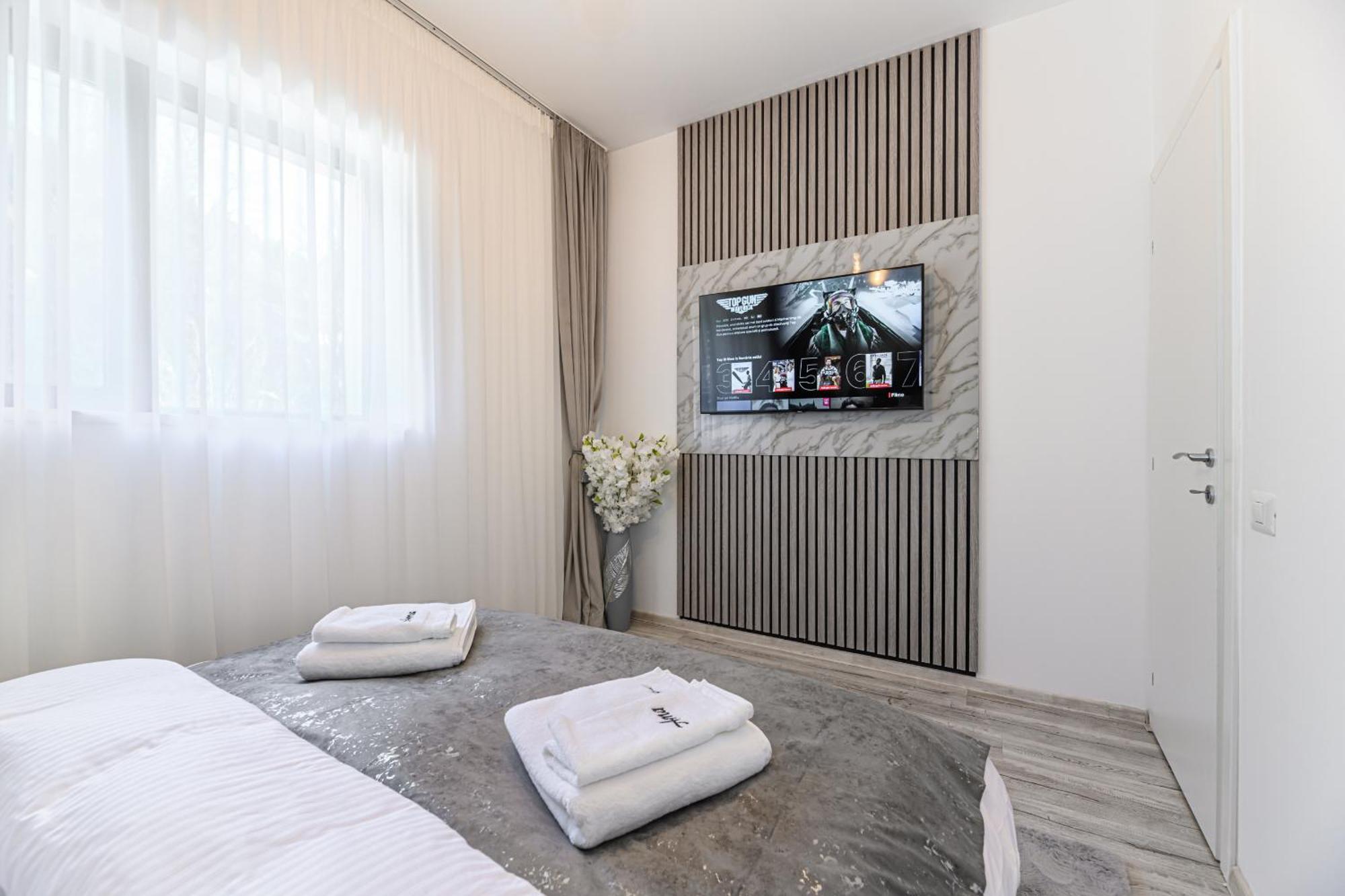 Ama Garden Apartment Buşteni Екстериор снимка